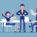 仲間と働く社会人